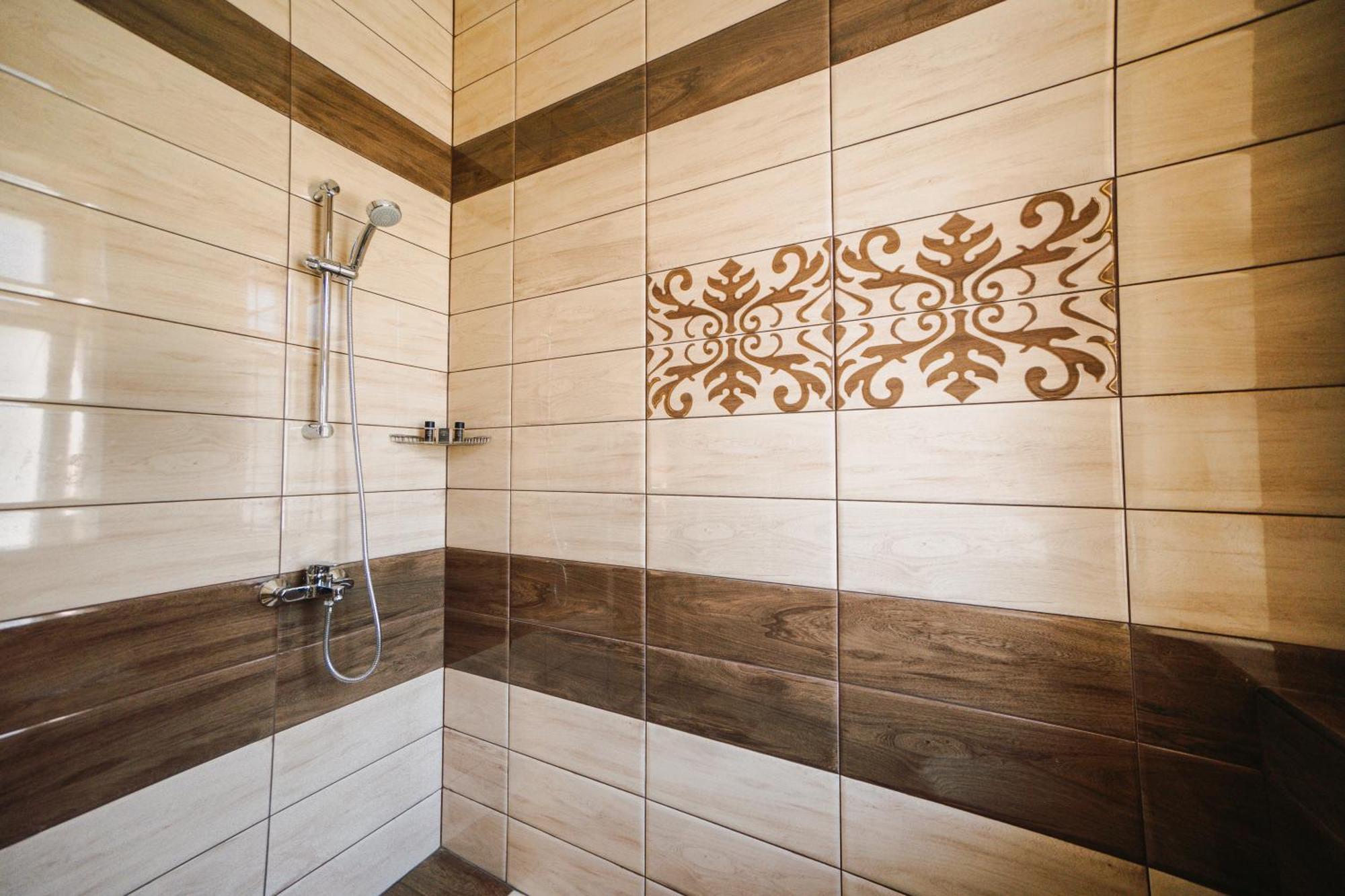 Hotel Хотел Театъръ à Pleven Extérieur photo