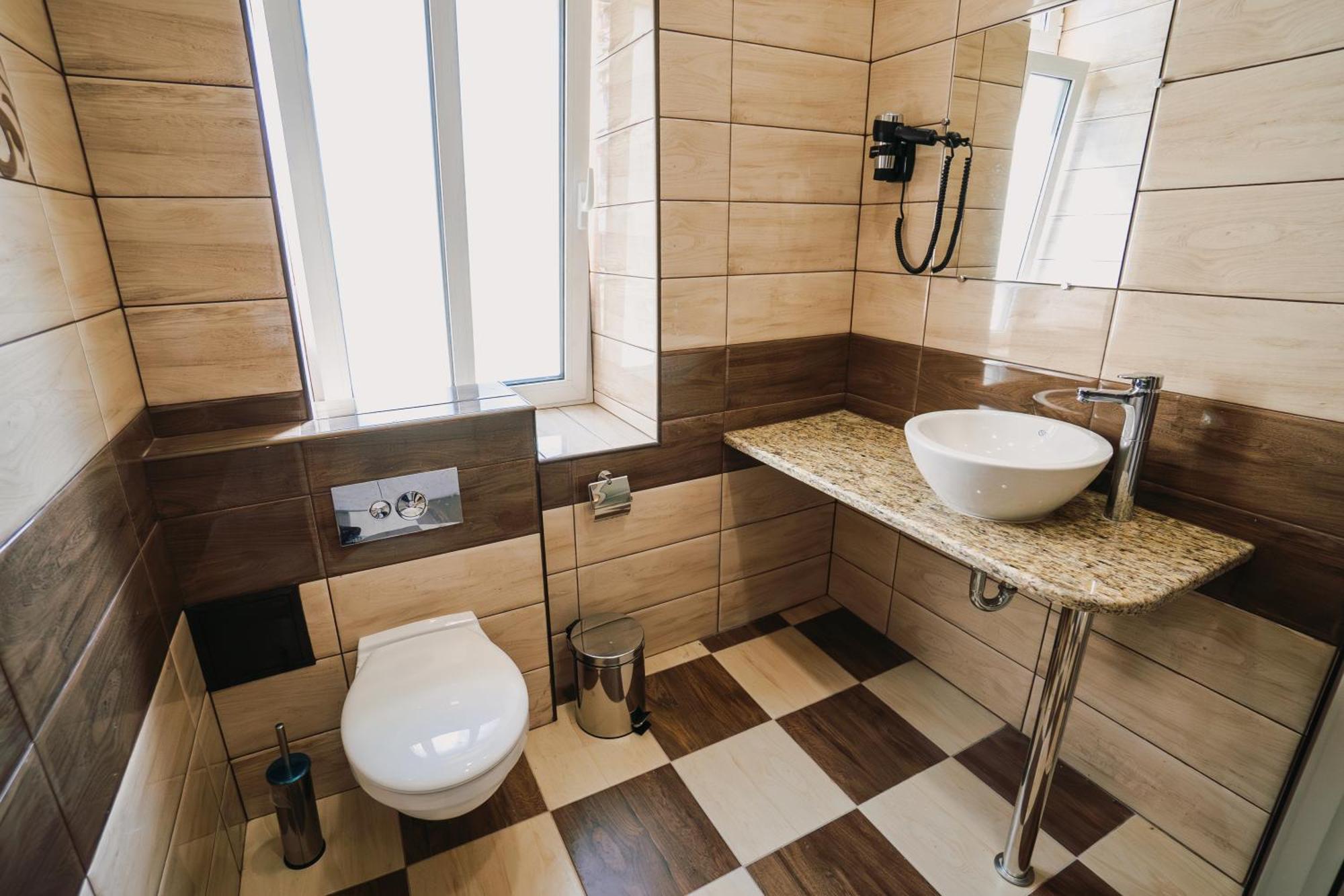 Hotel Хотел Театъръ à Pleven Extérieur photo